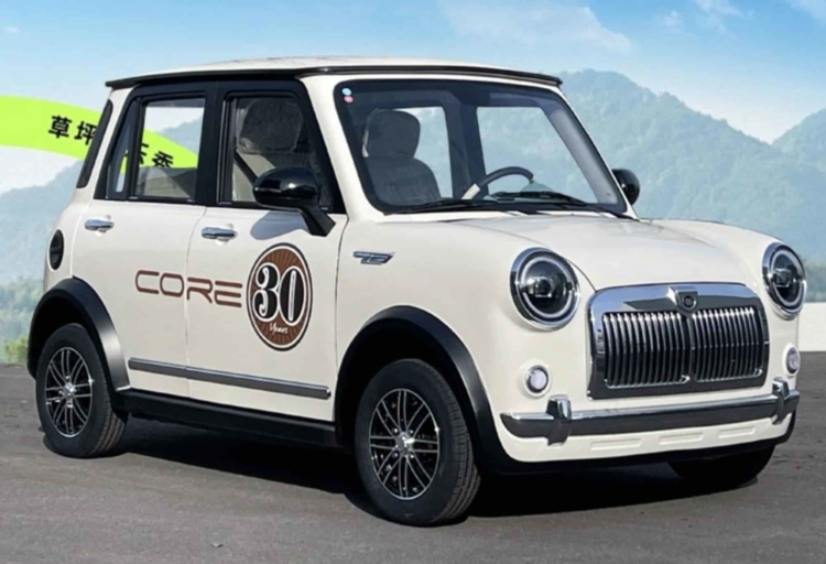 В Китае создали пародию на Mini Cooper за 228 тысяч рублей