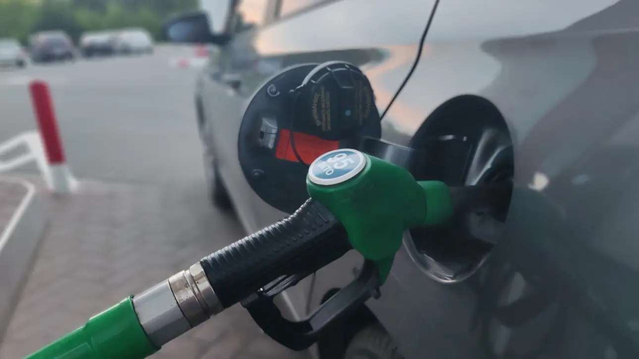 Экономия топлива автомобилей будет закреплена законодательно: что ждет автовладельцев