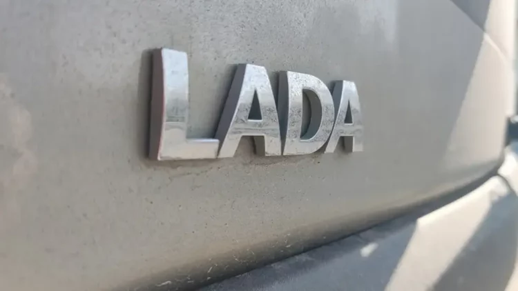 Дороже «Весты»: эксперты назвали примерные цены новой Lada Iskra